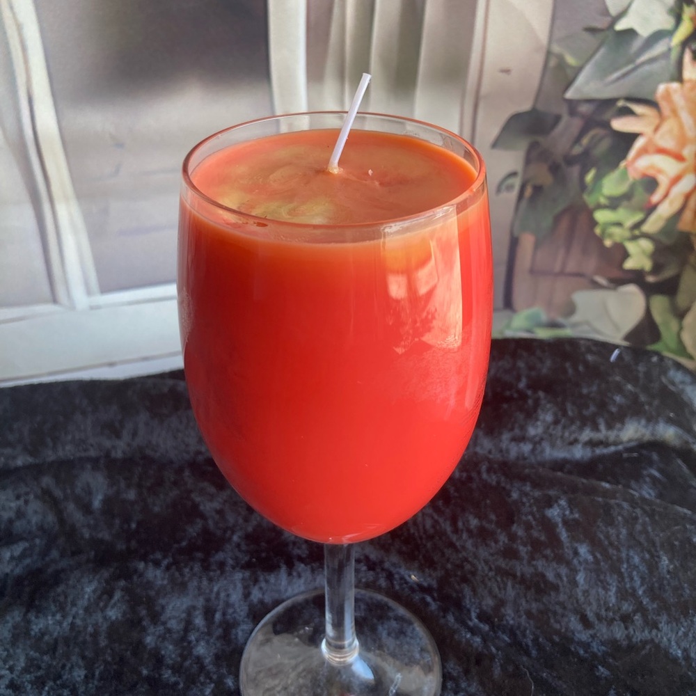 Long Stem Wine Glass Candle Geranium, Grapefruit, Sweet Orange and Lemon Lime - Picture 4 of 5